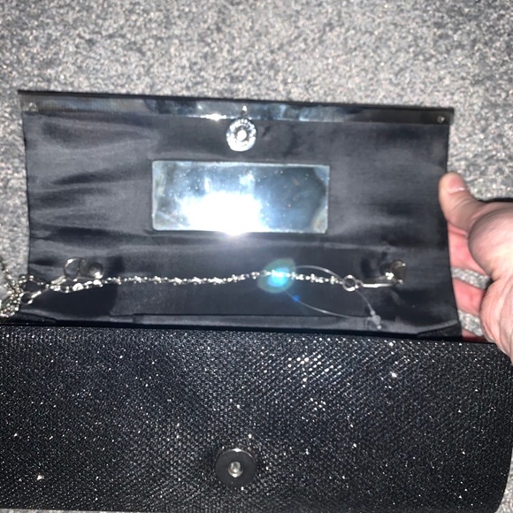 Handbag - Picture 2 of 2